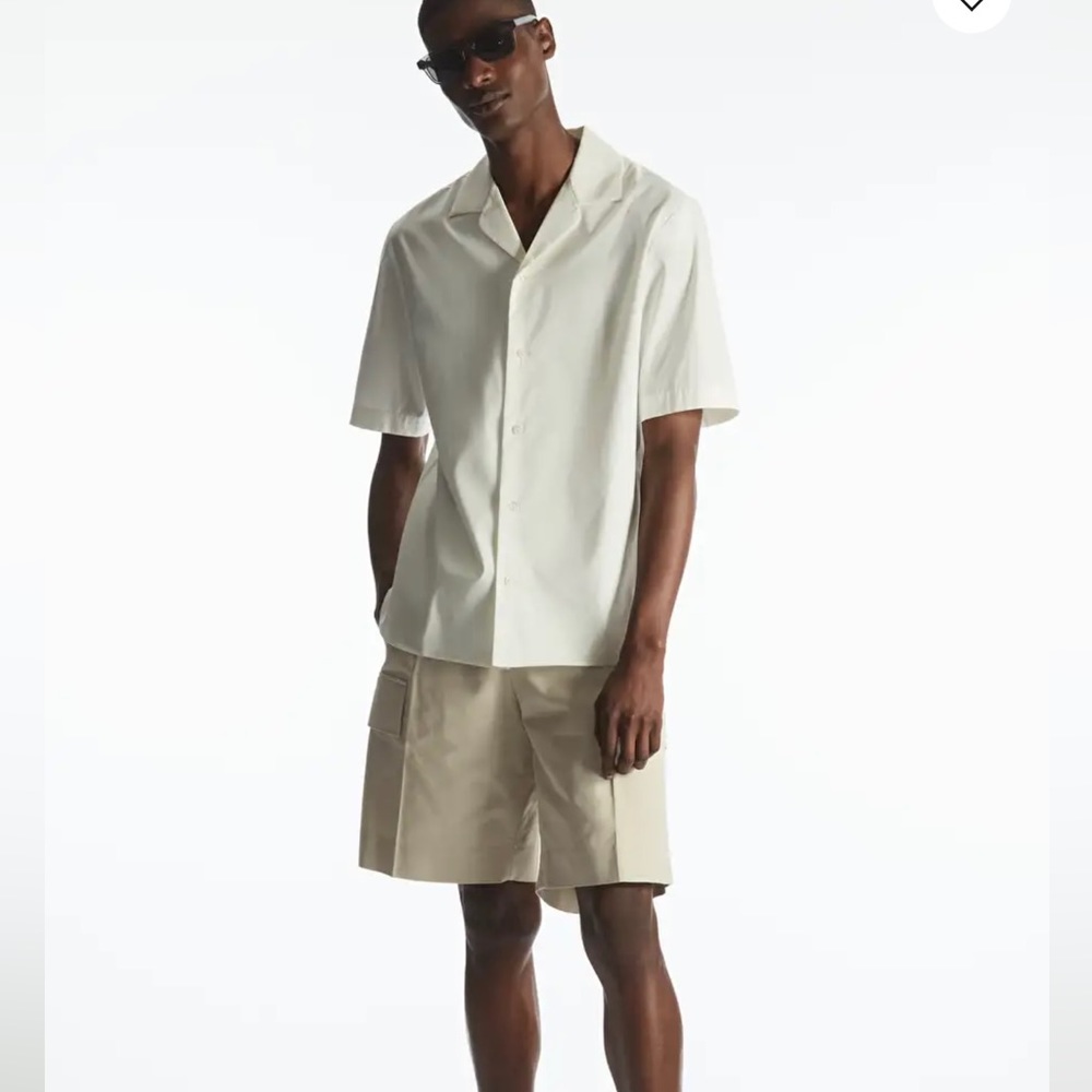 COS TAILORED UTILITY SHORTS